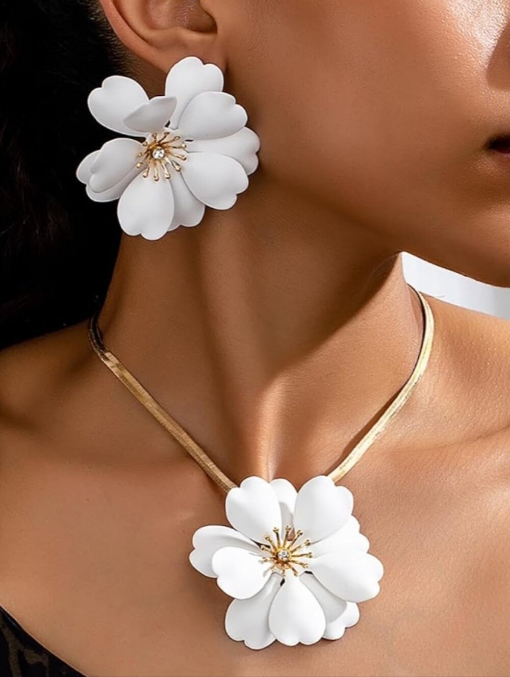 White Floral Statement Necklace & Earring Set